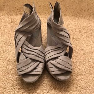 Grey Divided Wedge Sandals by H&M